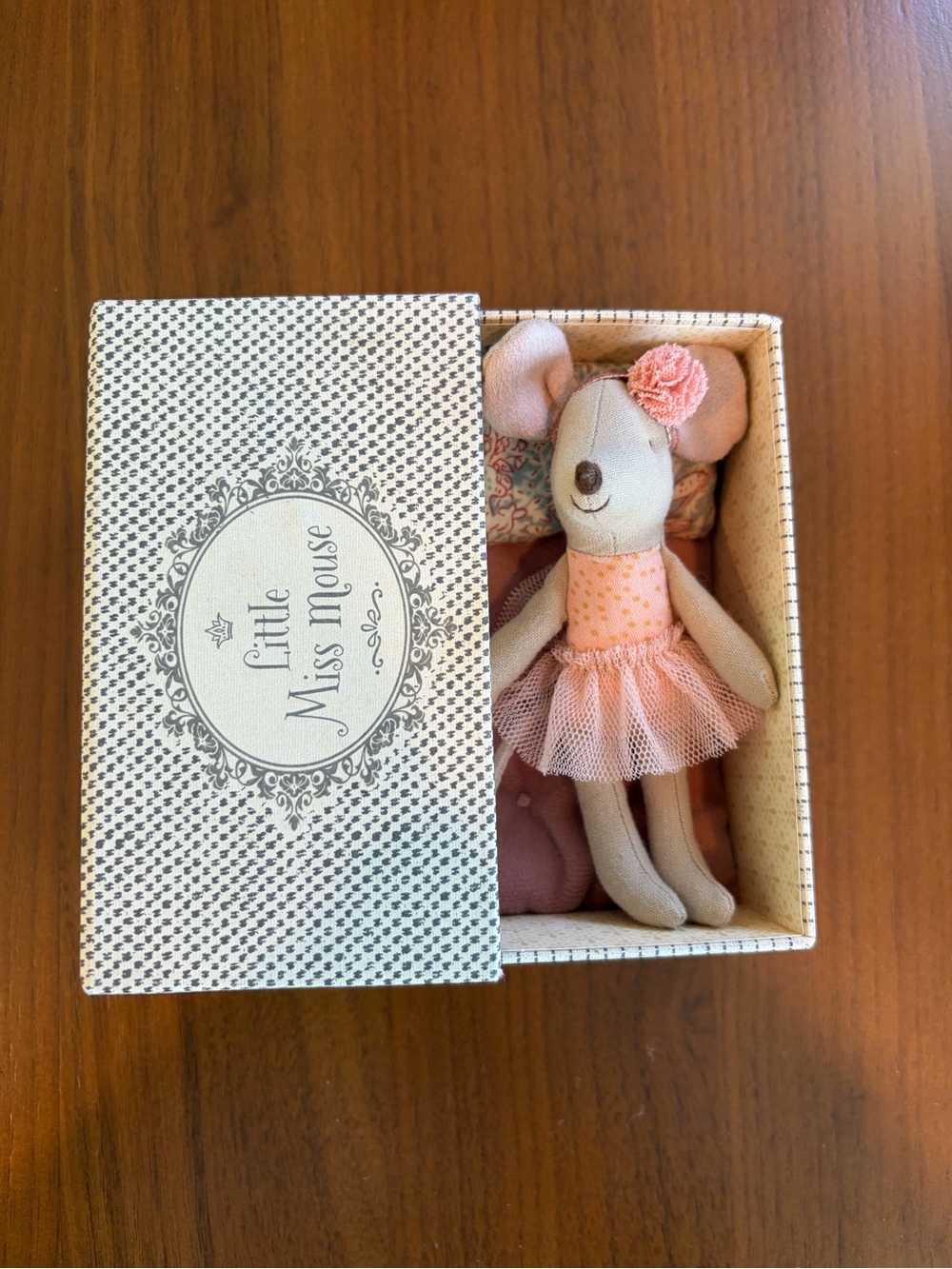 Maileg Mouse Bundle - Picture 2 of 4